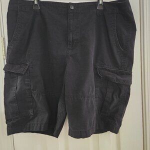 Old Navy Black Cargo Shorts: size 40